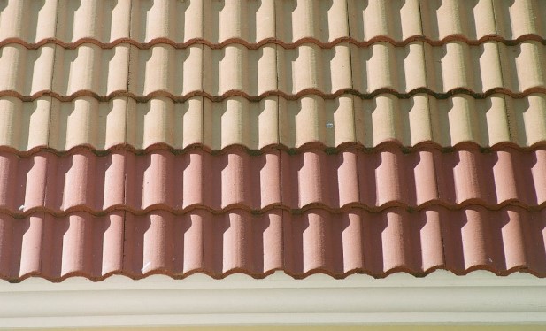 How Durable Roofing Materials Reduce Waste and Replacement Costs