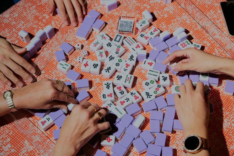 The Addictive Nature of Cascading Tiles in Mahjong Ways