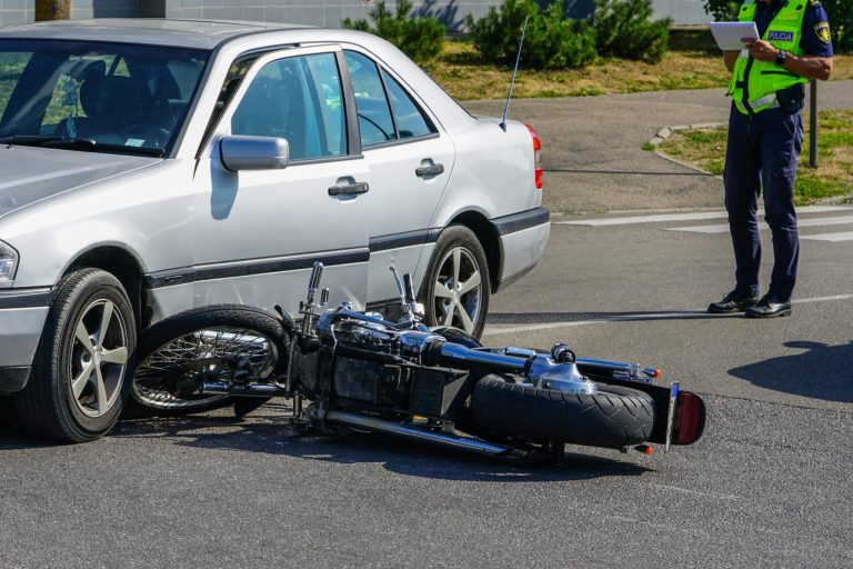 Best 10 Steps to Take Immediately After a Motorcycle Accident