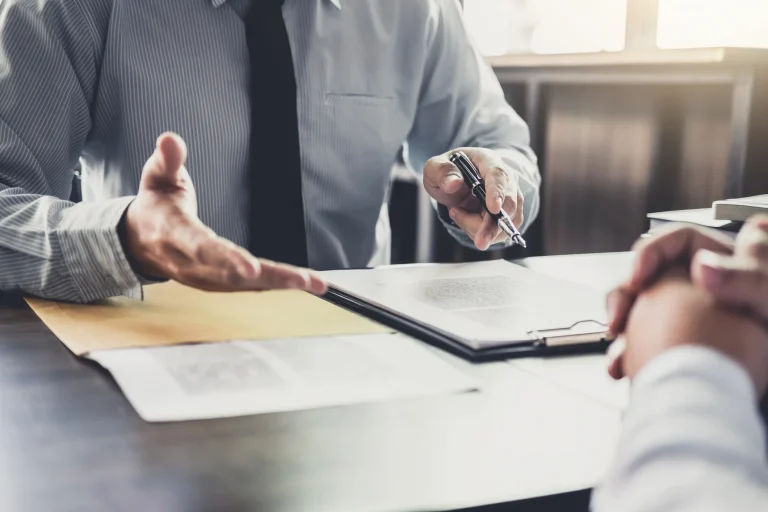 Before Accepting an Insurance Settlement, Know What Your Injury Claim May Really Be Worth iStock-941906652